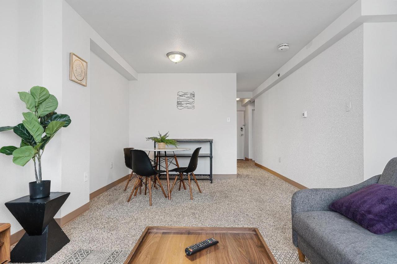 Central And Beautiful 2Br With Gym And Great View Harrisburg Exteriör bild